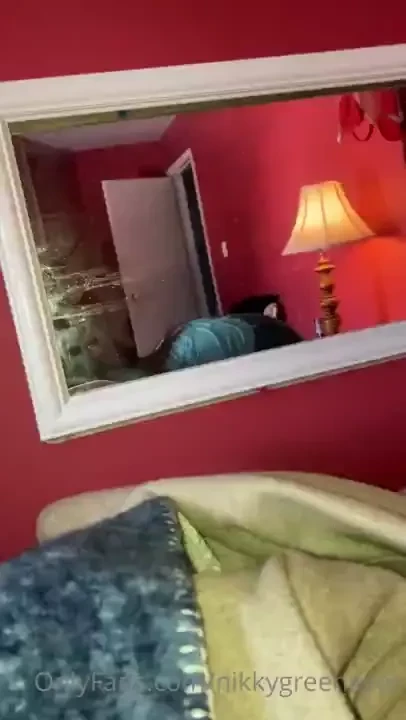 Who don t love a lil booty shakin 