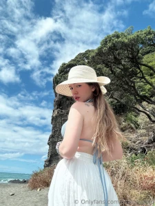 Do i have sand on my skirt