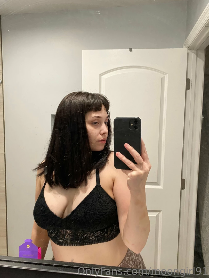 Today sorry i m covered in bruises amp dermatitis from dogsitting and part 1 