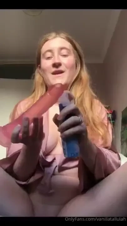 Anal virgins first time using a dildo duration 5 mins price 20 20 year 