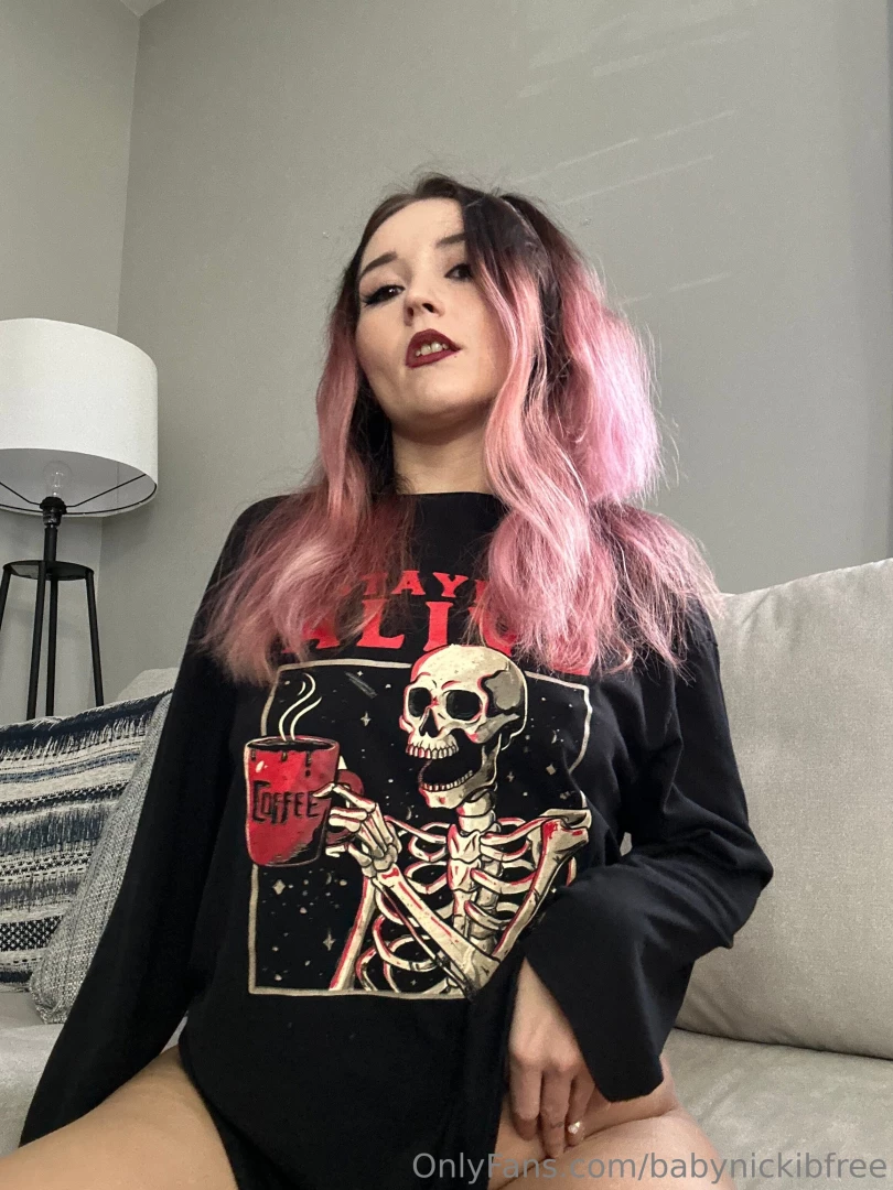 Cum hang out with me on vip tonight for a new film release part 2 