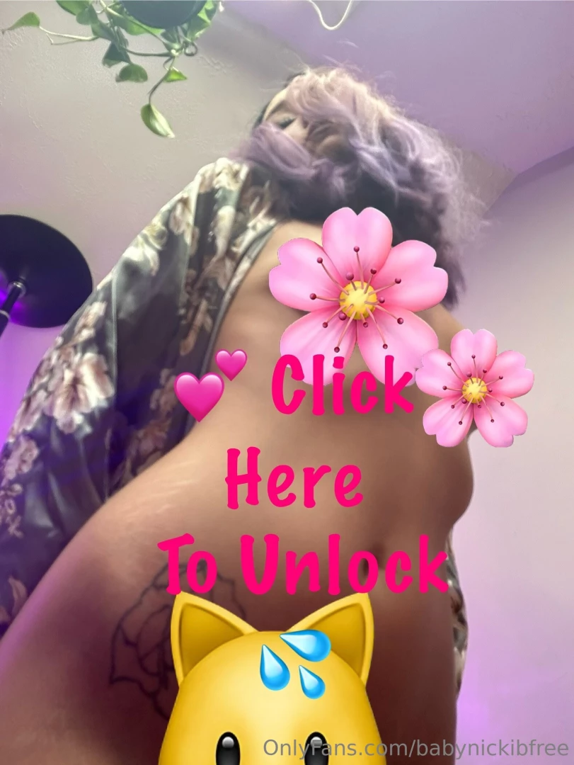 Click here to unlock a super wet sexy solo play as i fuck my freshly 