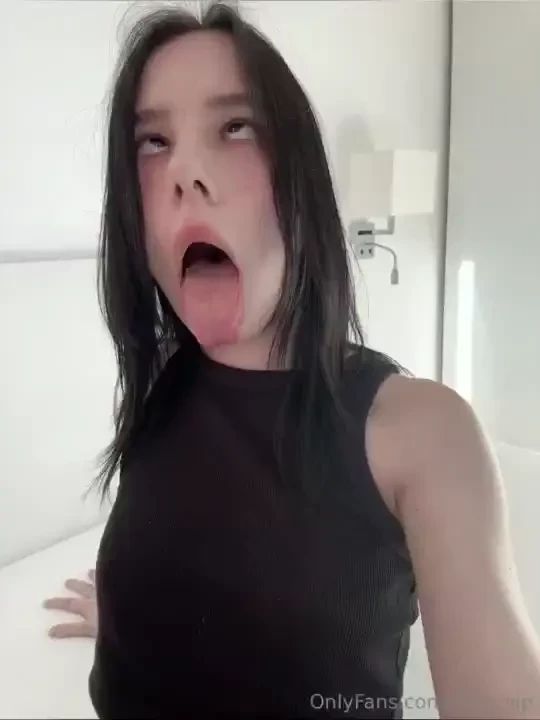 Naughty little succubus 