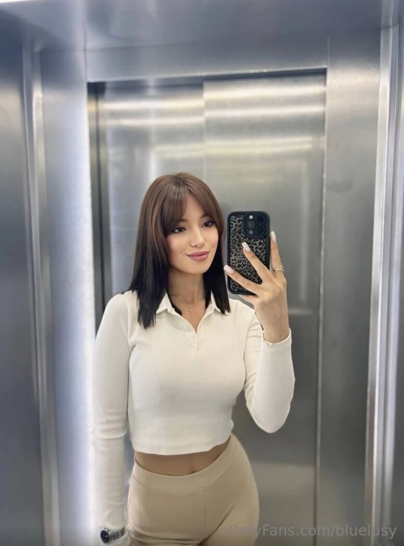 Hot babe mist c wants to show you her perfect body and give you the part 65 