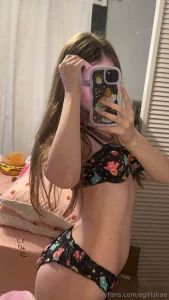 I can be ur gf however i d still be the cum dumpster of the friend