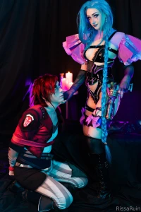 Jinx and vi photo set for you guys this was so much fun to create with