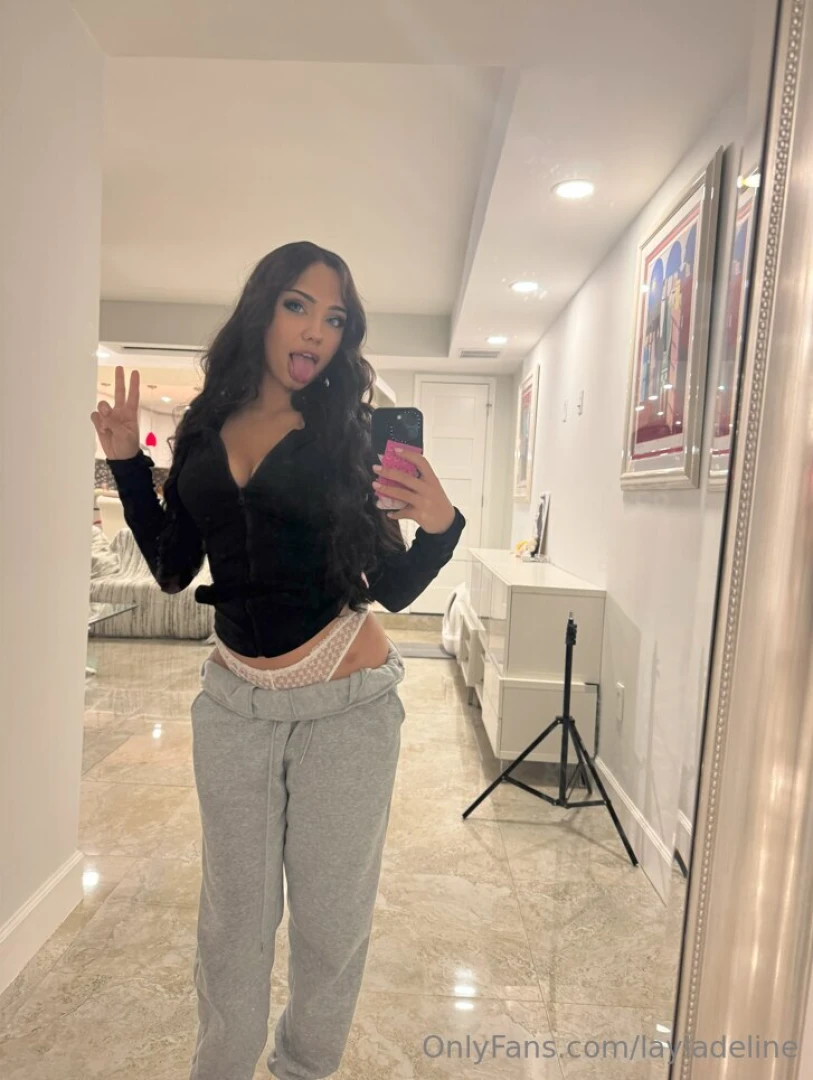 A little peek never hurts 