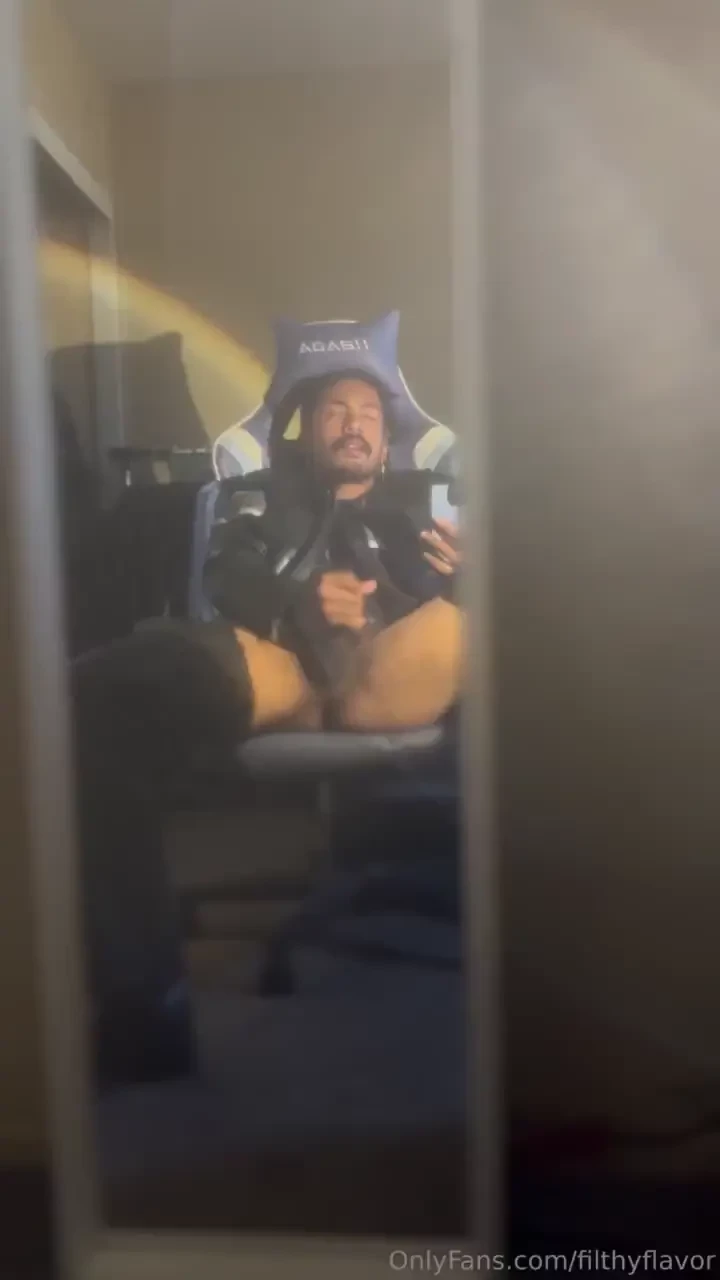 Mini celebration of joining bluesky and not having to deal with elon 