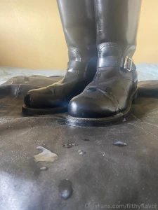 These are what your boots should look like after every walk now who part 4