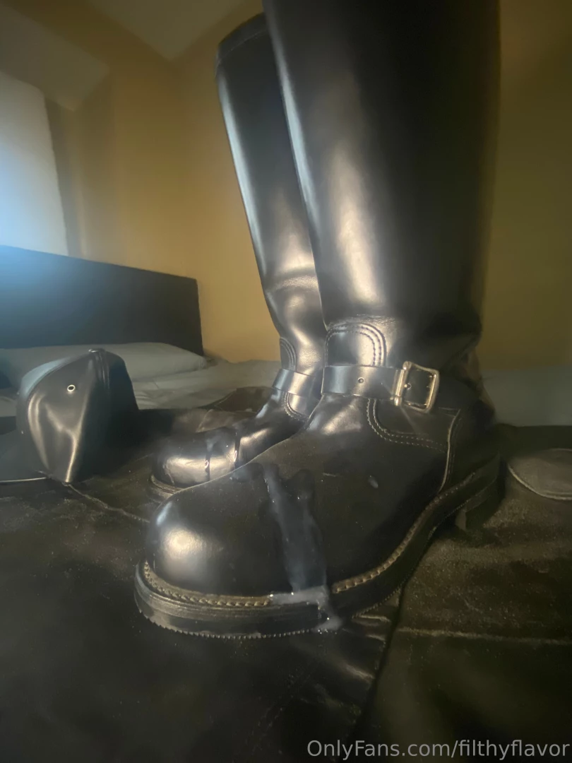 These are what your boots should look like after every walk now who part 1 