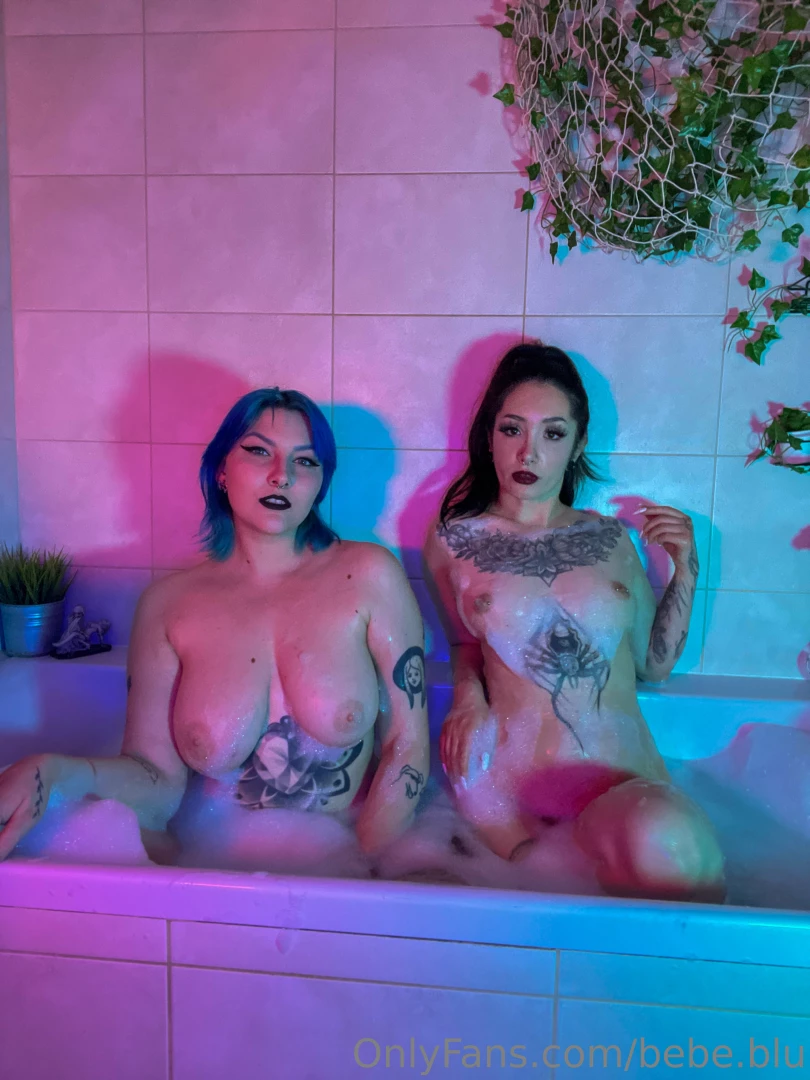 This time i invited dirtie_pixie to my bathtub and it was wet as fuck part 14 
