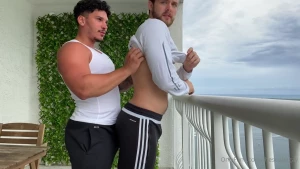 Public balcony fun with fulltimepapi