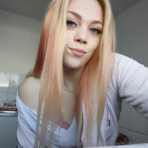 Emiliazucker halli hallo ich bin die emilia und bin ganz frisch dabei part 2