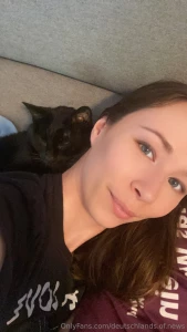 Ronya_eastgermany_free hey ich bin ronya eine selbstbewusste frau im part 4