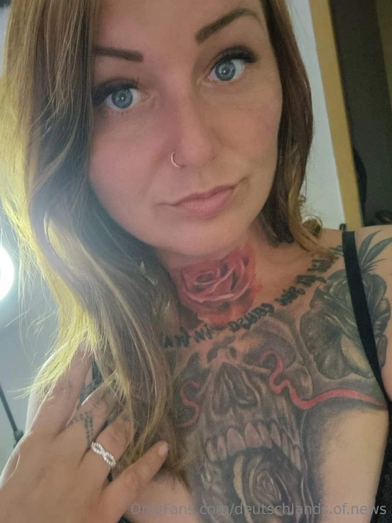 Larasensual hey ich bin die lara und 23 jahre alt ich bin eigentlich part 7 