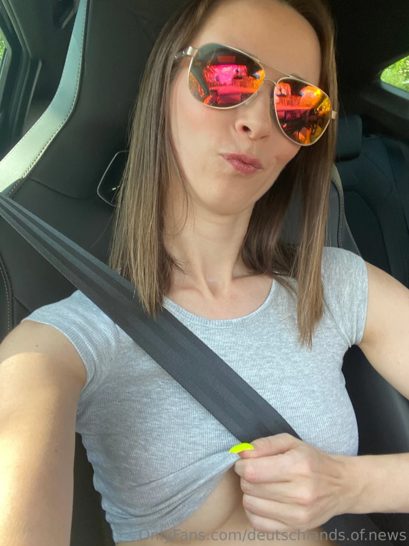Ronya_eastgermany_free hey ich bin ronya eine selbstbewusste frau im part 6 