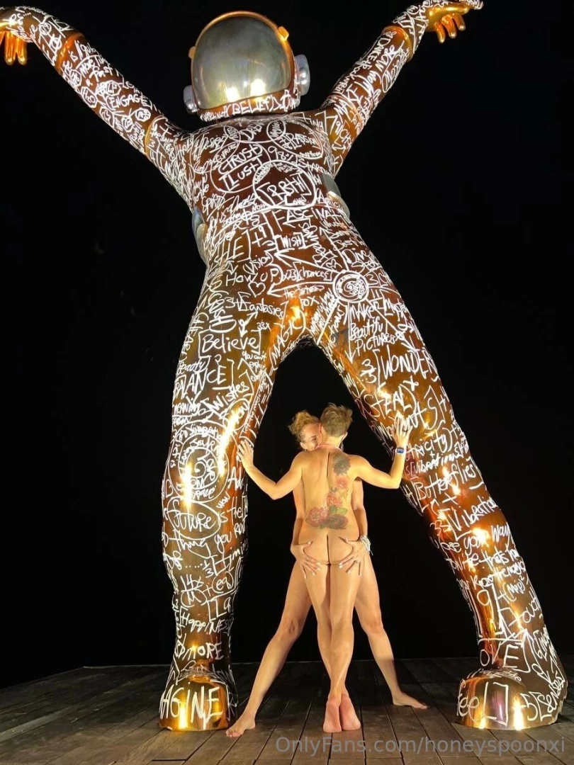 Humpday is always better with a little help from my sexy friend 