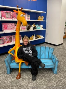 Sometimes i feed like a nut what about you send me a photo of a silly