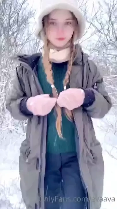 What could be more beautiful than my little boobs on white snow i 