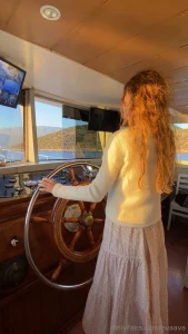 Hey love do you think i should try myself in a new field haha lt 3