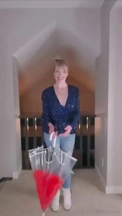 I made a much more entertaining naughty version of this too haha 