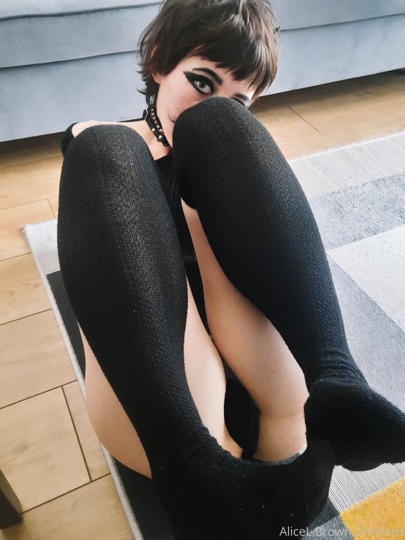 More https onlyfans com alicelaylabrown part 1 