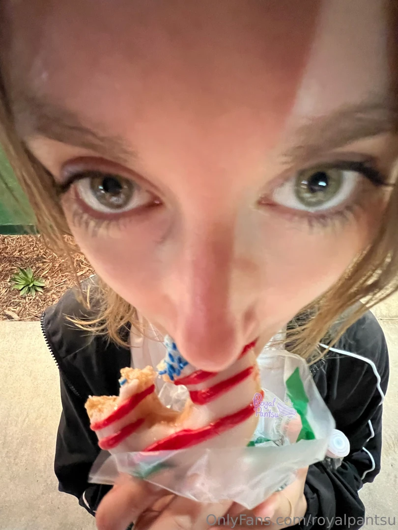 Happy 4th of july everyone returned from my touching grass saga just part 3 