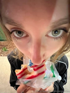 Happy 4th of july everyone returned from my touching grass saga just part 3