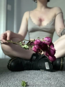 1 flowers amp 4 shoes part 8