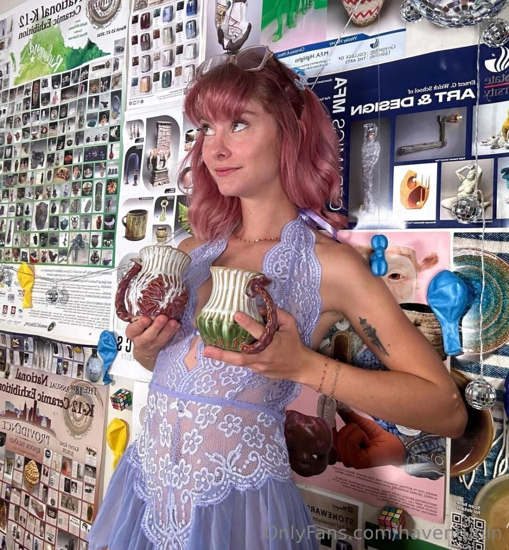 Got your eye on my artwork 