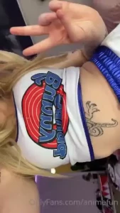 Who wants space jam pics