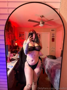 You think you can handle a goddess with venom in her veins this body