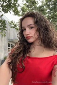 I think red mighttt just be my color what do you think