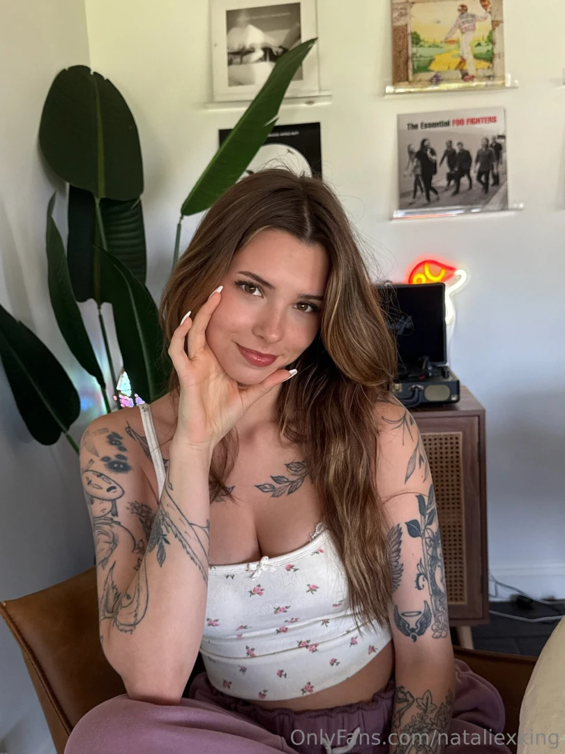 Felt cute so i tapped the front cam 3 