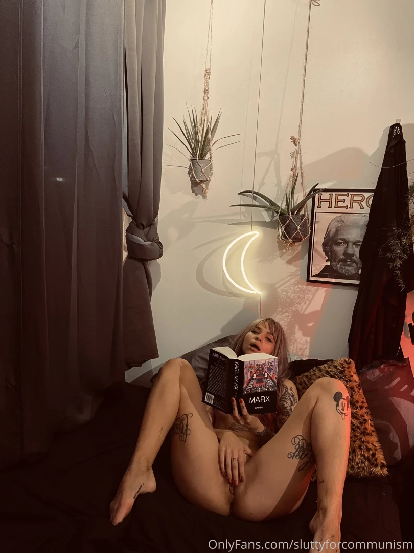 Daddy marx always gets me in the mood 