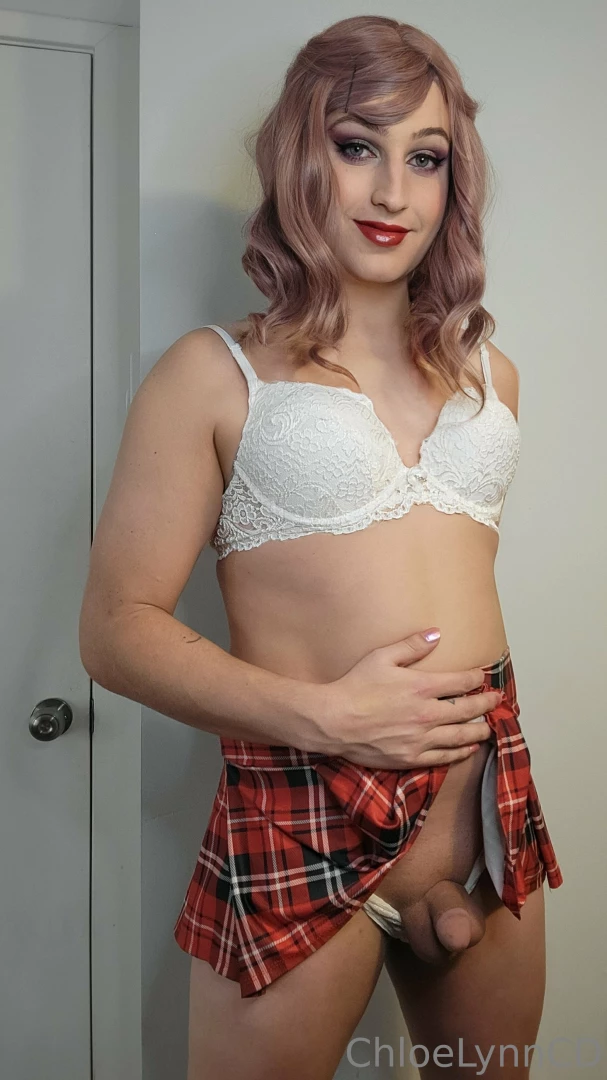 Warm my cock up in your mouth pls 