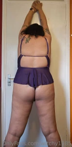 This booty needs some loving cum for me part 1