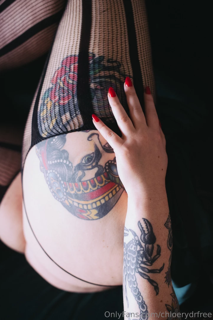 I m thinking of your hands on my body 