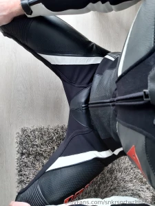 Snkrsprtwrlthrboy part 2