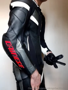 My older dainese veloster suit don t have it any more but still a hot part 16