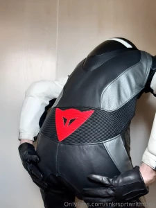 My older dainese veloster suit don t have it any more but still a hot part 21