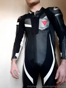 My older dainese veloster suit don t have it any more but still a hot part 22