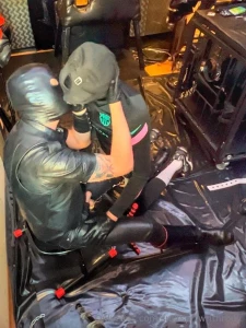 Some screenshots from my hot session with maskmaster_bl part 2