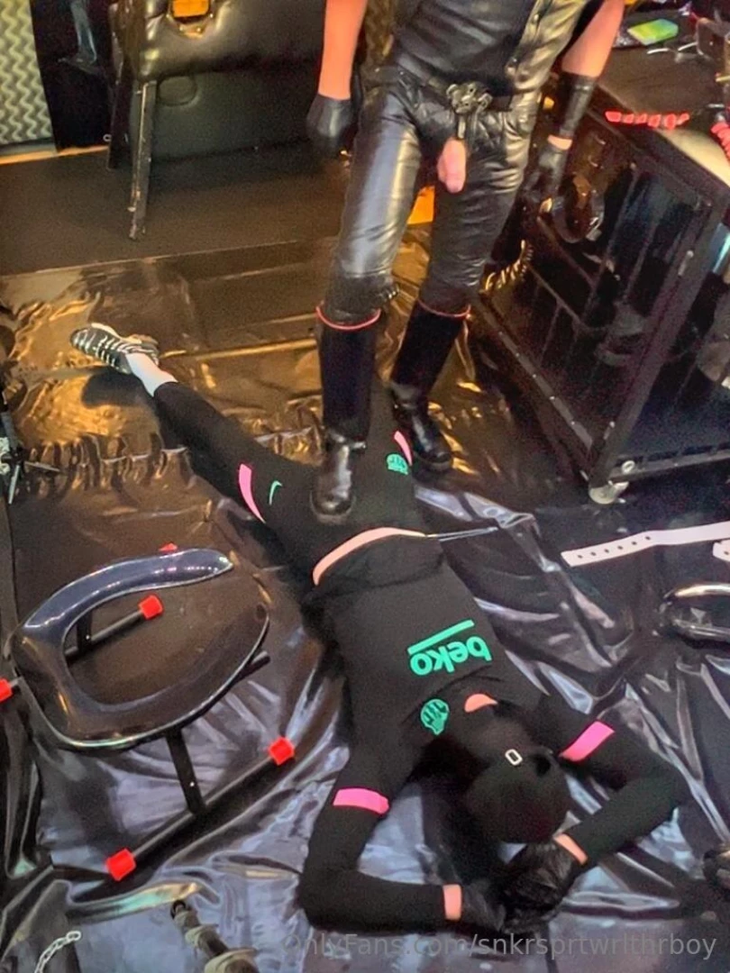 Snkrsprtwrlthrboy part 6 