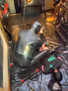 Some screenshots from my hot session with maskmaster_bl part 25