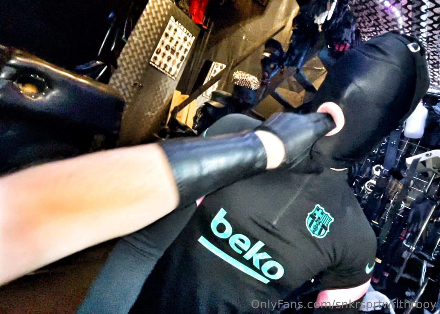 Some screenshots from my hot session with maskmaster_bl part 12 