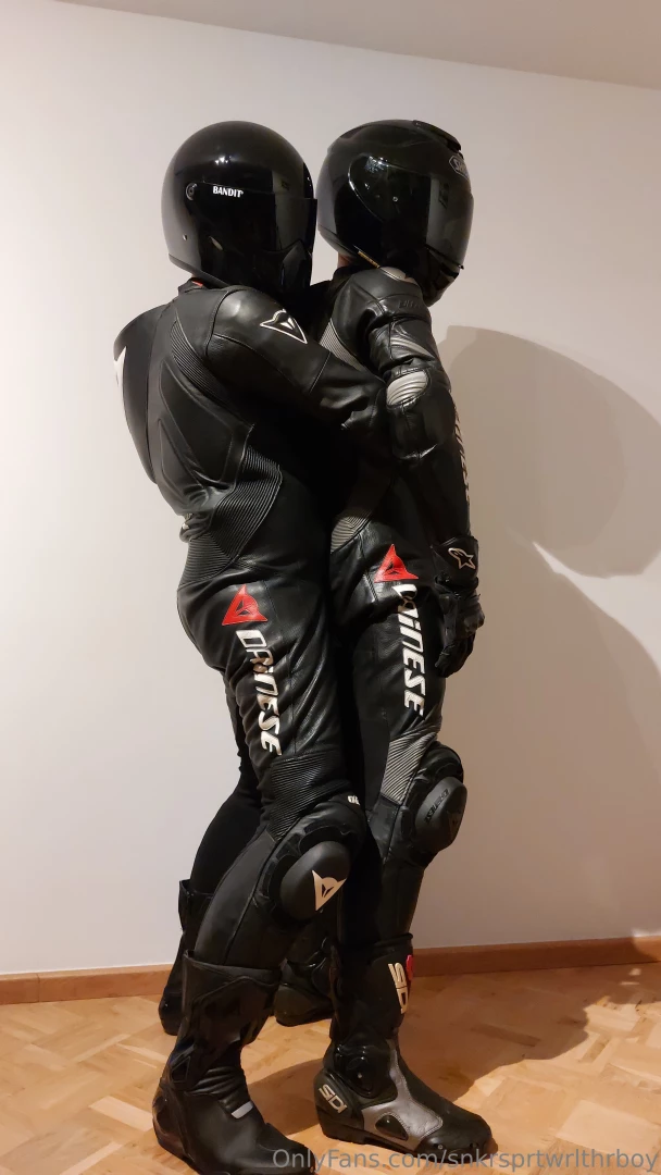 Some pics from my dainese date with maskmaster_bl part 3 