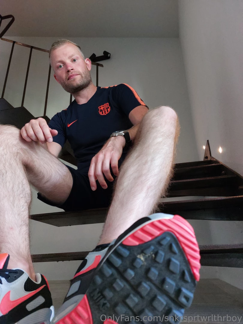 What would you do if you met me on the stairs part 4 