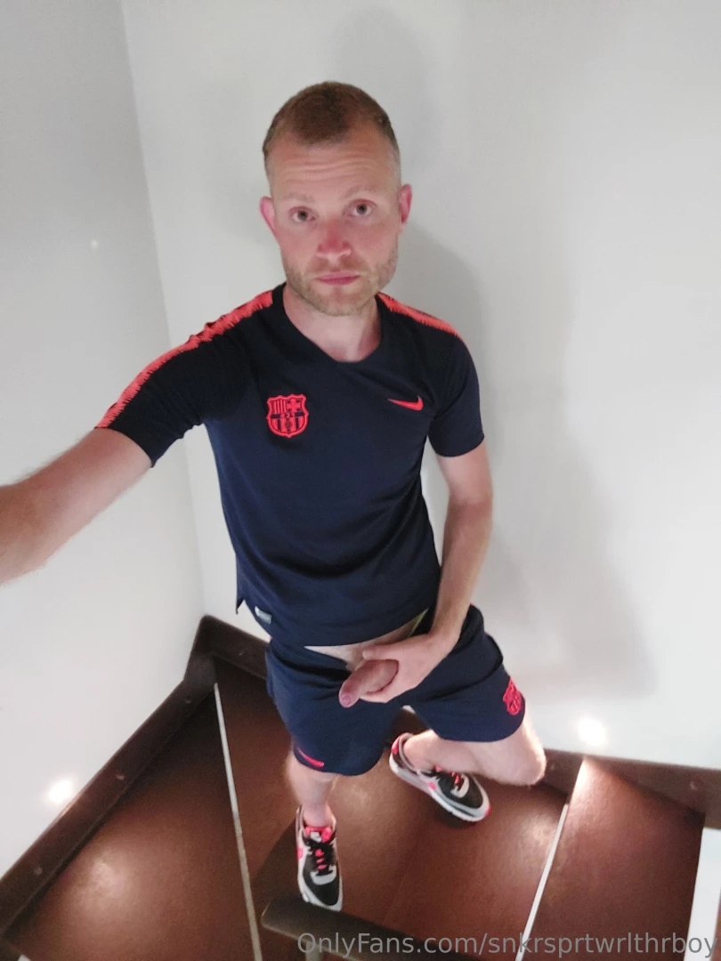 What would you do if you met me on the stairs part 3 