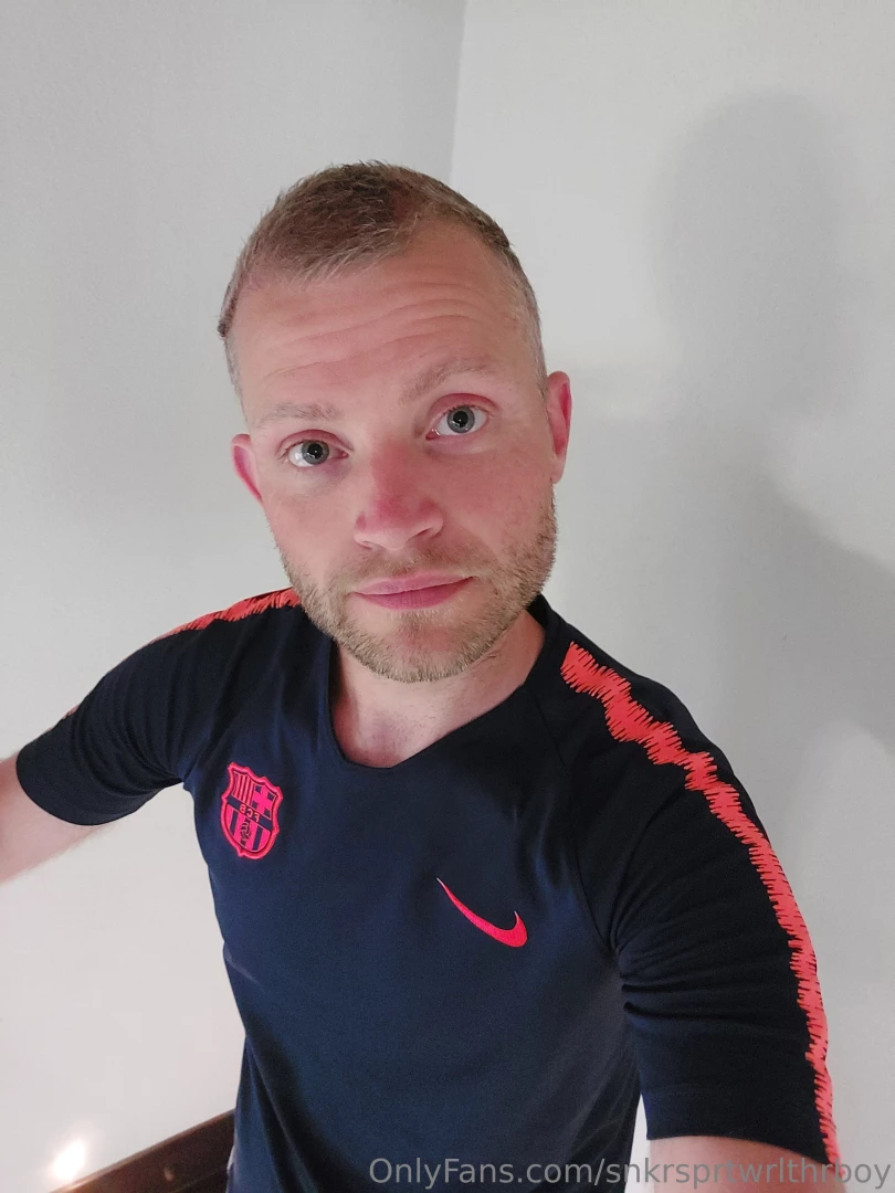 What would you do if you met me on the stairs part 2 